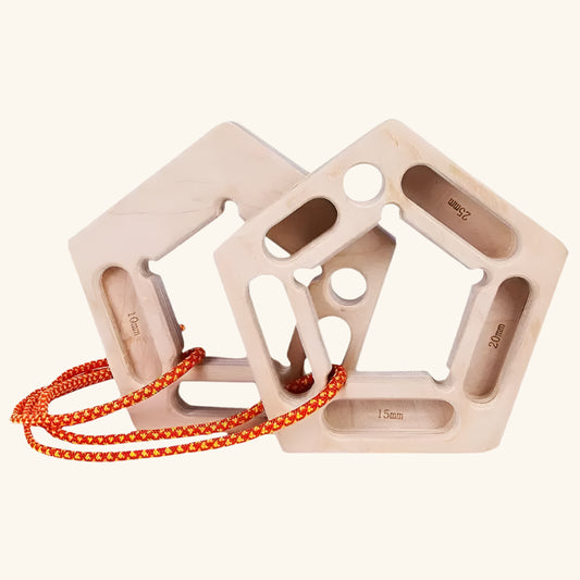 Portable Mini Hangboard for Climbing Training – Beginner-Friendly Outdoor Fingerboard Made from Durable Birch Wood, Easy to Attach